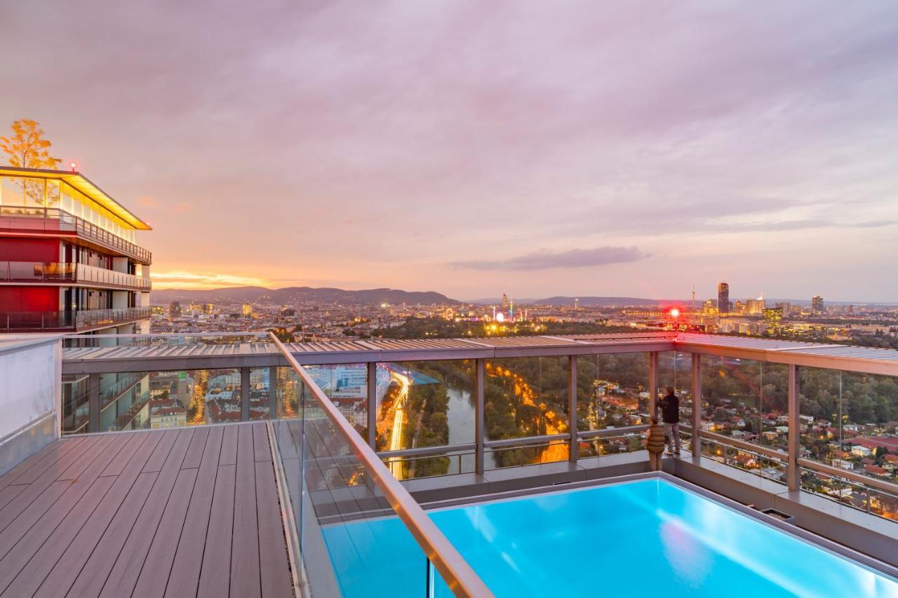 Triiiple Tower Dream Apartments With Rooftop-Summer-Pool ウィーン エクステリア 写真