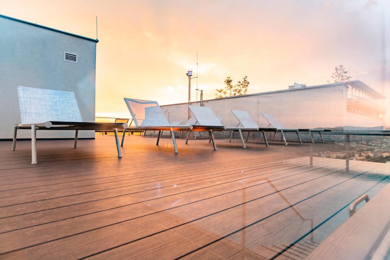 Triiiple Tower Dream Apartments With Rooftop-Summer-Pool ウィーン エクステリア 写真
